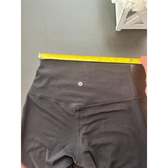 Lululemon Women's Black Speed up Tight Legging Size 28 Inseam/12in Waist - Picture 5 of 5